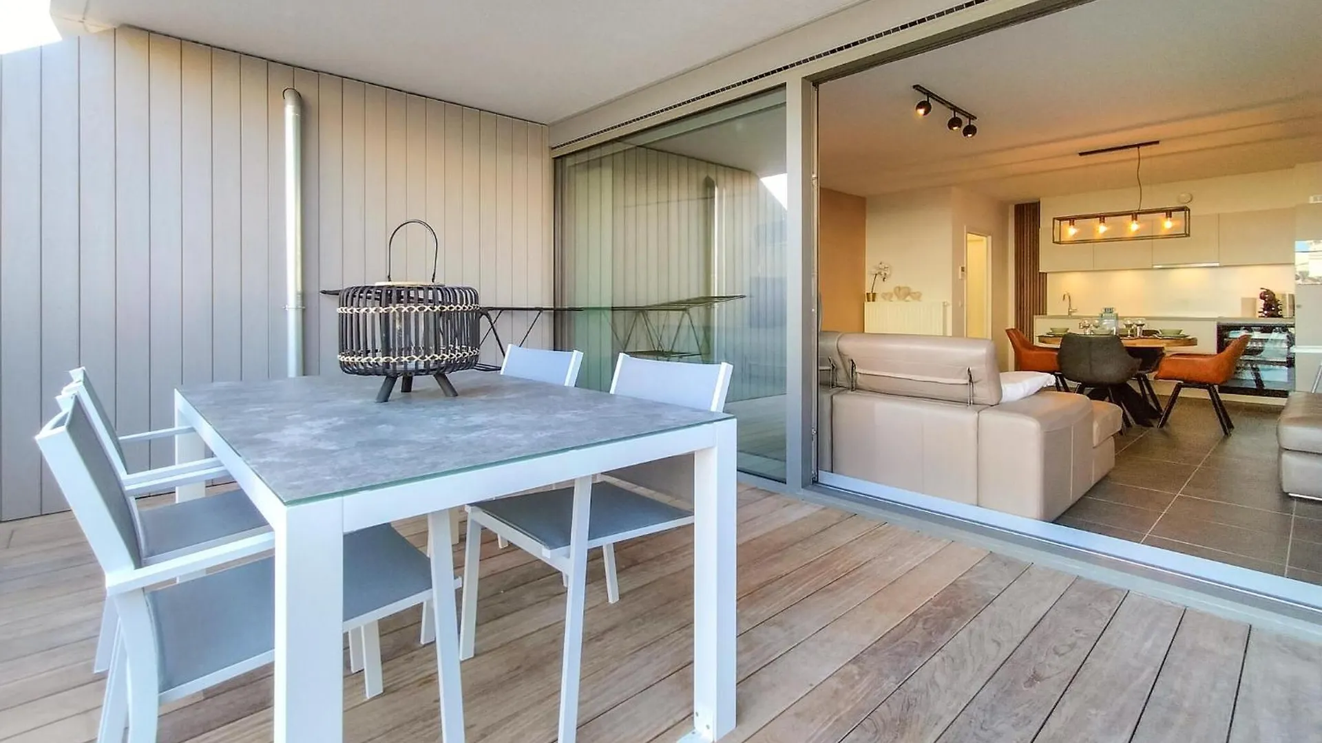 Awesome Apartment In Oostende With Kitchen
